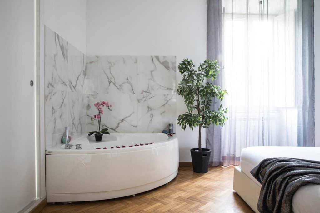 Silver Luxury Jacuzzi Suite Trastevere - Top Collection Rom Exterior foto